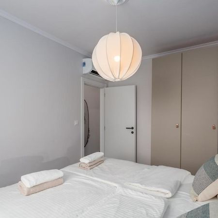 Saint Vitus Apartment Rovigno Esterno foto