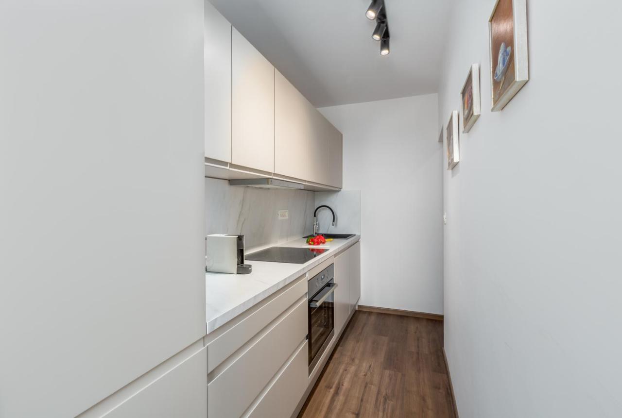 Saint Vitus Apartment Rovigno Esterno foto