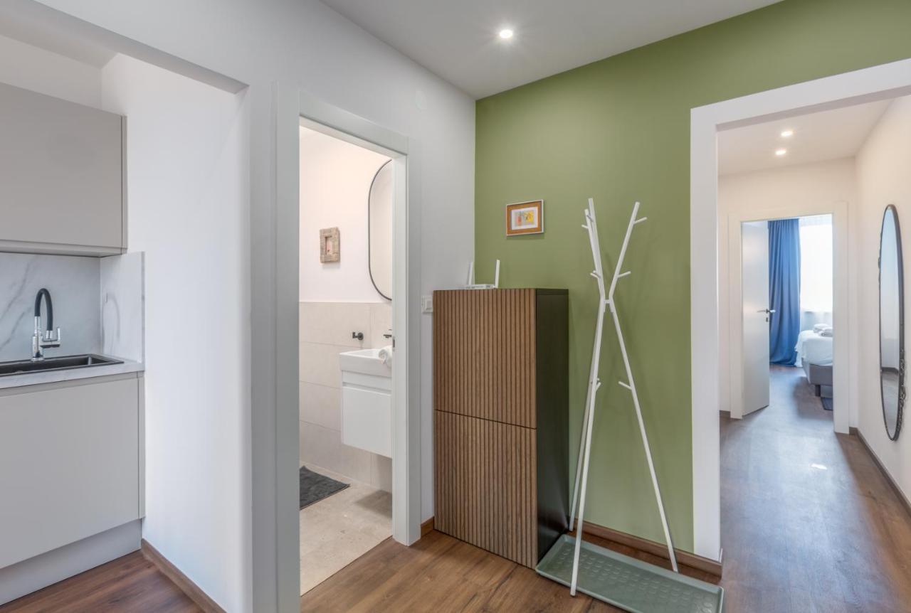 Saint Vitus Apartment Rovigno Esterno foto